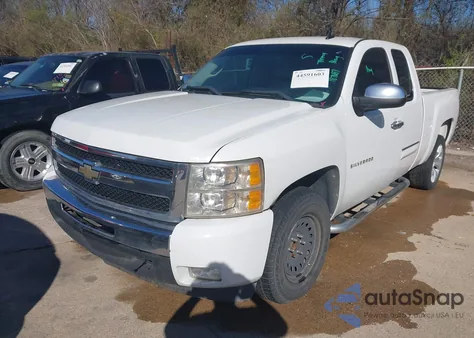 2010 Chevrolet Silverado 1500 Lt z USA, uszkodzony, nr VIN 1GCSCSE05AZ187687